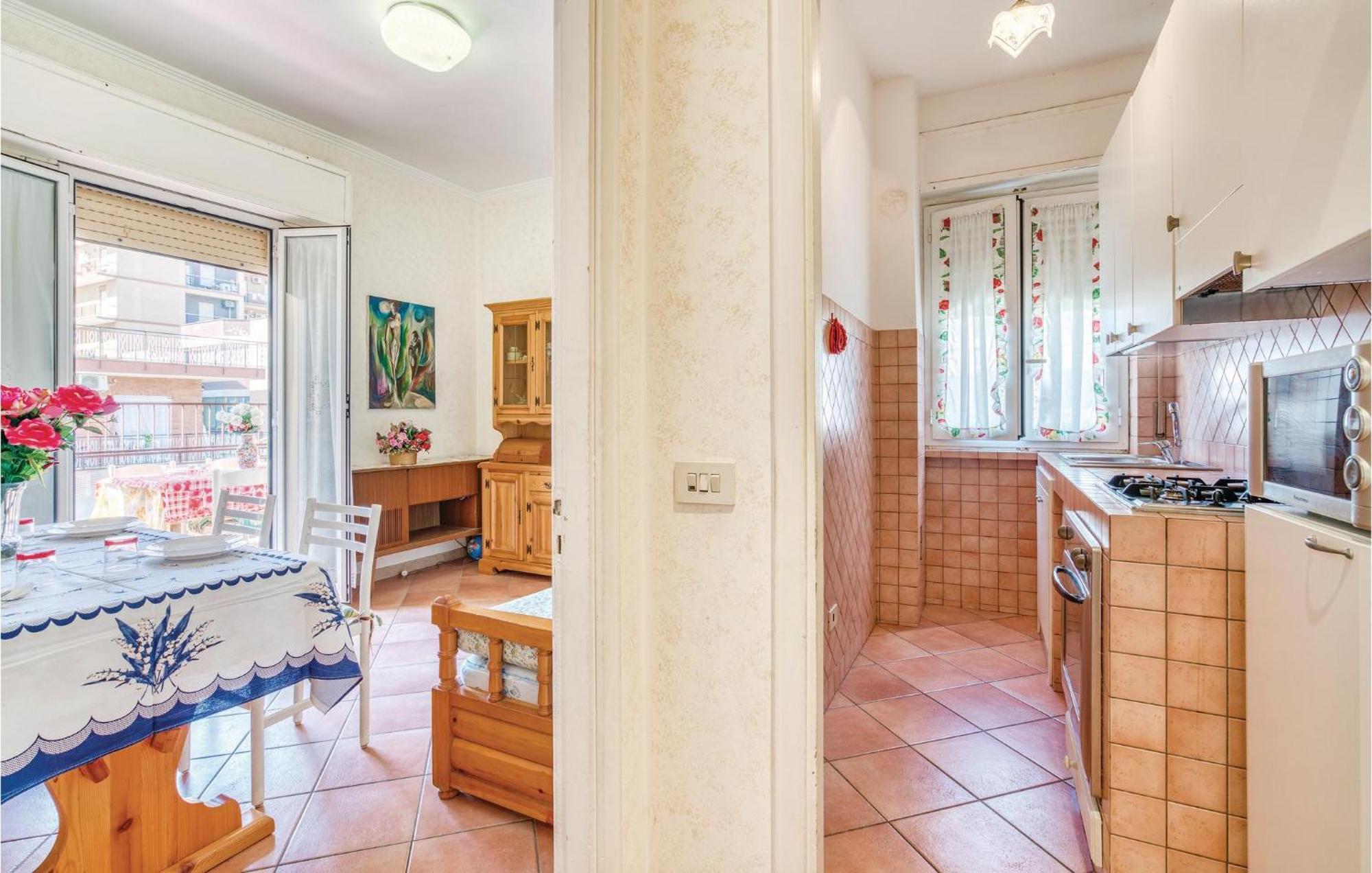 Gorgeous Apartment In Ladispoli Rm With Wifi Exterior foto